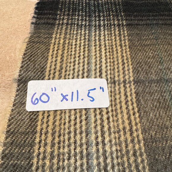 Scarf gray black brown plaid fringe no brand or material tag academic - Picture 2 of 7